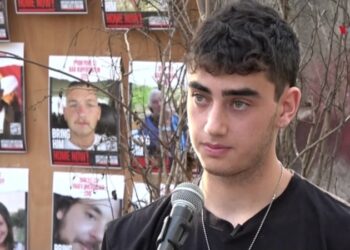 Víctimas de Hamás vuelven al kibutz Be’eri