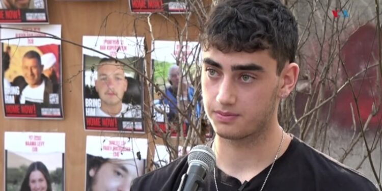 Víctimas de Hamás vuelven al kibutz Be’eri