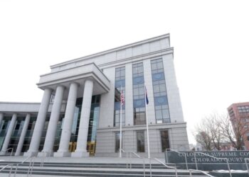 Corte Suprema de Colorado veta a Trump de boleta electoral