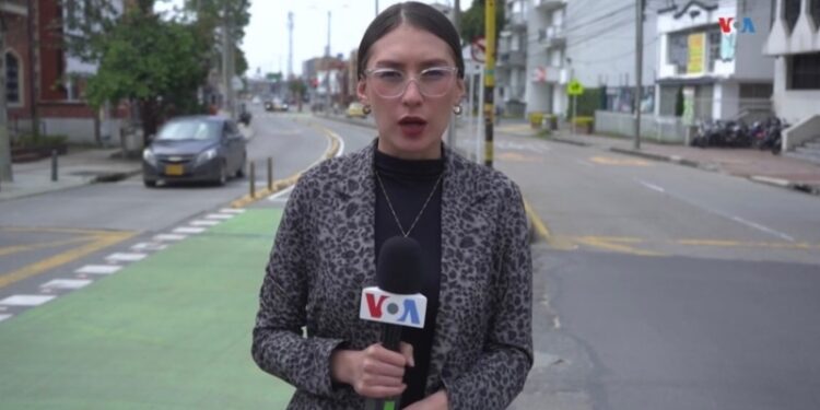 Software busca controlar hurto de celulares en Colombia