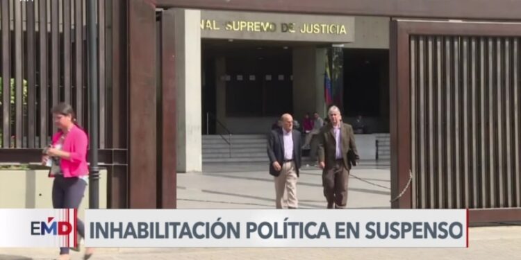 Contraloría de Venezuela deberá entregar constancia de inhabilitación a María Corina Machado