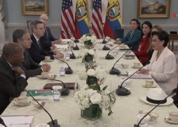 EEUU y el nuevo gobierno de Ecuador sostienen encuentro de alto nivel