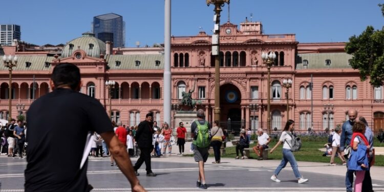 El subsecretario del Tesoro de EEUU, Jay Shambaugh, podría definir si Argentina recupera la confianza de Washington para acuerdos con el FMI