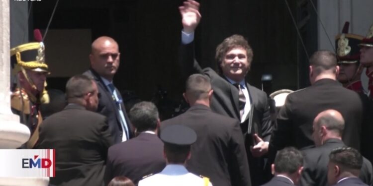 Javier Milei asumió la presidencia argentina