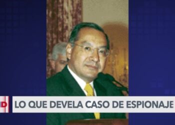 Exembajador de EEUU acusado de espionaje plantea posibles riesgos para la seguridad nacional