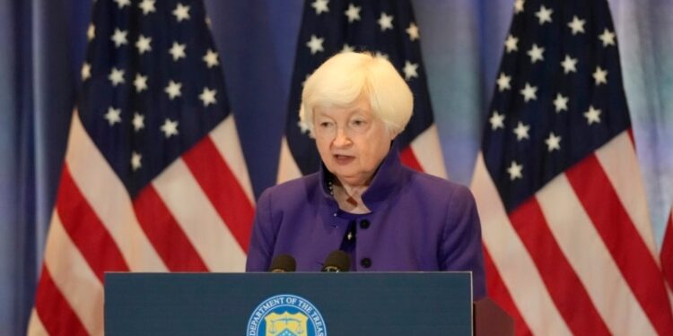 EEUU y México buscan bloquear las cadenas de producción y suministro de fentanilo