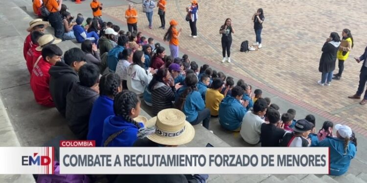 Niños colombianos expuestos a reclutamiento forzado viven una jornada distinta
