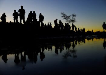 Madre e hija salieron hace dos meses de Maracaibo y se abren paso para llegar a Estados Unidos