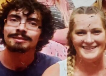 Misterio en Alabama: surgen imágenes de mujer asustada antes de desaparecer y dejar un rastro de sangre