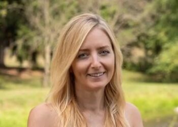 Mujer de EEUU “murió” durante 24 minutos antes de que los médicos la resucitaran milagrosamente