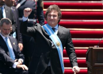 Durante su ceremonia de investidura, Javier Milei, el nuevo presidente de Argentina, cargó contra la herencia recibida