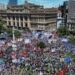 Argentina: principal central sindical y organizaciones sociales protestan contra el decreto de Milei