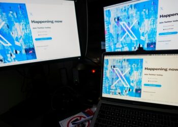 UE investiga si X violó nuevas normas para plataformas en internet