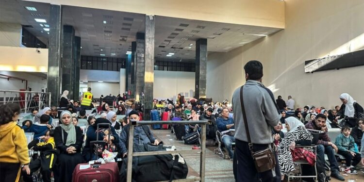 Israel ordena evacuaciones en segunda ciudad más grande de Gaza