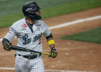 Harold Castro vuelve a brillar y Leones rompe cadena de derrotas