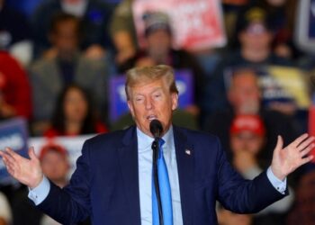 Donald Trump y sus representantes legales deberán acatar la orden de silencio durante el juicio civil.