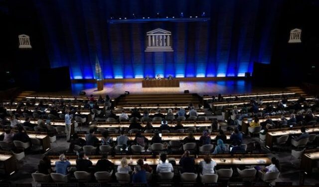 Latinoamérica tiene una “enorme” crisis en talento digital y en aprendizaje, advirtió la Unesco