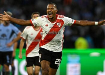 Con gol de Salomón Rondón, River Plate avanzó a semifinales de la Copa de la Liga (Video)