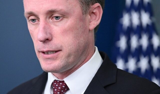 El asesor de Seguridad Nacional de EEUU llegó a Israel para reunirse con Netanyahu