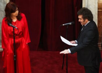 EN VIDEO: Momento en que Javier Milei se juramenta como presidente de Argentina