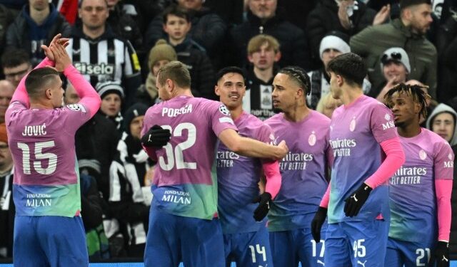 Milan solo pudo clasificar a la Europa League tras eliminar al Newcastle