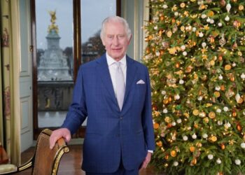 El rey Carlos III de Inglaterra pide proteger el planeta en su discurso de Navidad