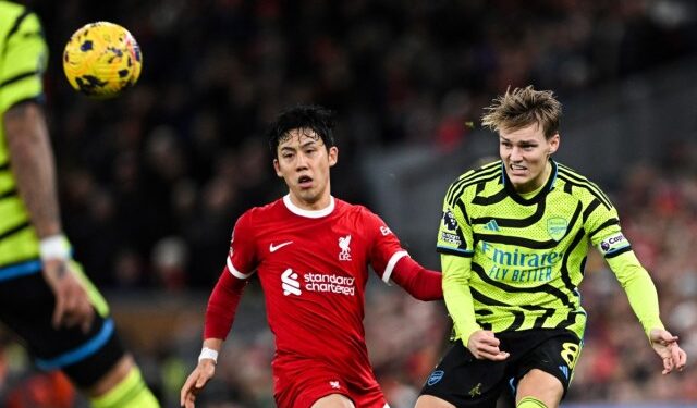 Arsenal conservó el liderato de la Premier pese al empate con el Liverpool