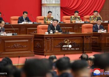 Kim Jong-un afirmó que buscar reunificación con Corea del Sur es un error