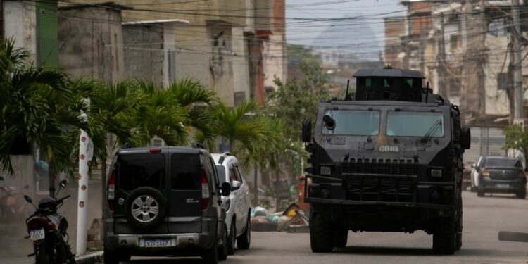Residentes en las principales ciudades de Brasil se organizan para combatir el crimen callejero