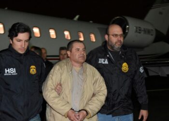 Corte de EEUU rechaza apelación de narcotraficante El Chapo Guzmán