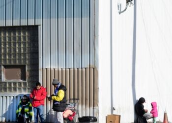 EEUU: Muerte de niño migrante despierta preocupación por condiciones insalubres de los refugios