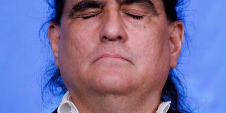 Analistas: poca transparencia en negociaciones EEUU-Caracas