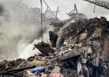 VOA Verifica:  las 5 desinformaciones más leídas sobre conflictos bélicos en 2023