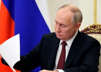 Putin tratará la guerra entre Israel y Hamás en viaje a Arabia Saudita y Emiratos