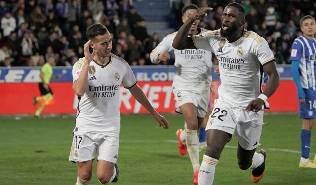 Lucas Vázquez devolvió el liderato al Real Madrid con un cabezazo en el tiempo de descuento