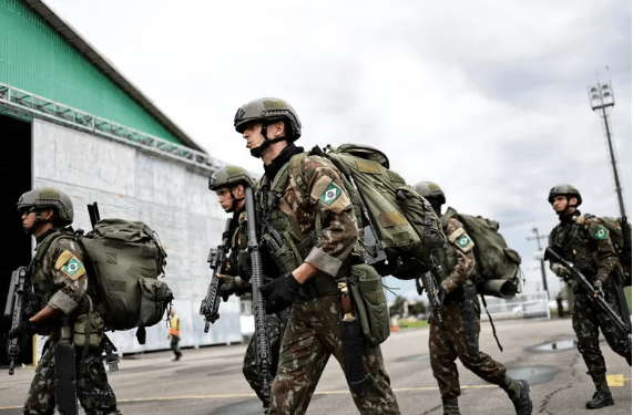 Ejército brasileño intensificó sus operaciones militares en la frontera con Venezuela y Guyana