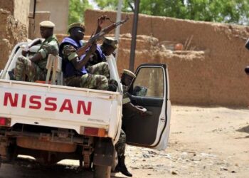 Advierten del riesgo de hambruna en una ciudad de Burkina Faso atacada por yihadistas