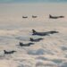 Bombarderos de EEUU hacen maniobras con Corea del Sur y Japón tras un ensayo de misil norcoreano