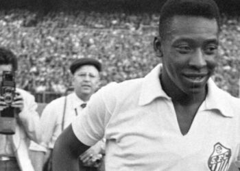 Un año sin Pelé: los últimos días de “O Rei” tras padecer cáncer de colon y una fuerte complicación respiratoria
