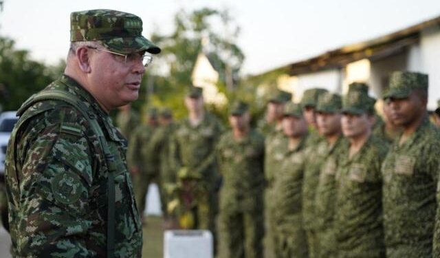 Fuerzas Militares alertan que ELN y Segunda Marquetalia planean cometer actos terroristas