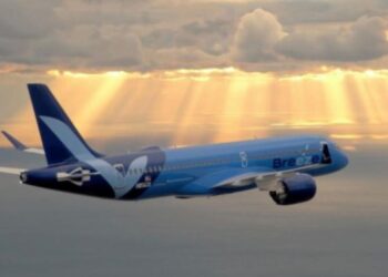 La acalorada situación dentro de un avión que obligó a pilotos a aterrizar de emergencia en Florida