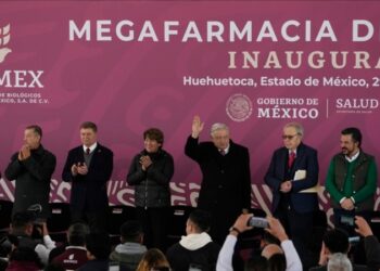 La megafarmacia impulsada por el presidente de México, ¿panacea o demagogia?