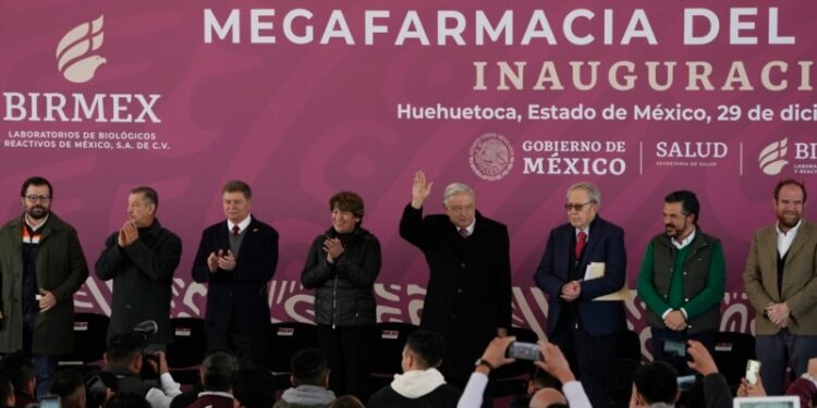 La megafarmacia impulsada por el presidente de México, ¿panacea o demagogia?