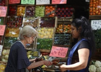 ¿Cuánto se puede resistir a la alta inflación? Es la pregunta que se hacen los argentinos