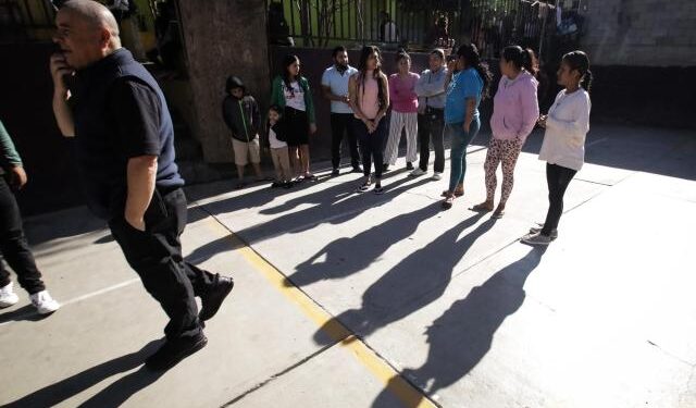 Migrantes abandonan Tijuana ante la desesperación de no cruzar de México a EEUU