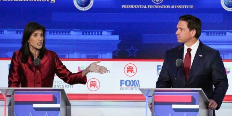 Haley y DeSantis arreciarán lucha por segundo lugar en cuarto debate de primarias republicanas