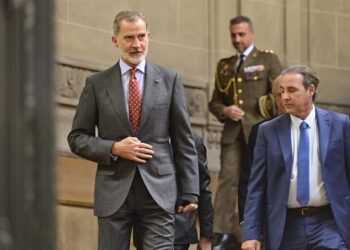 Felipe VI se reúne con Javier Milei en la Cancillería argentina