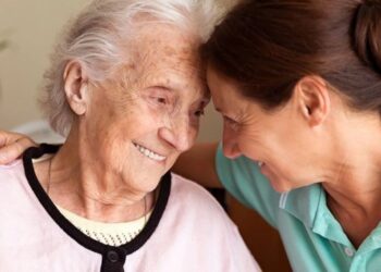 Los cambios que puede ocasionar la menopausia en el cerebro femenino