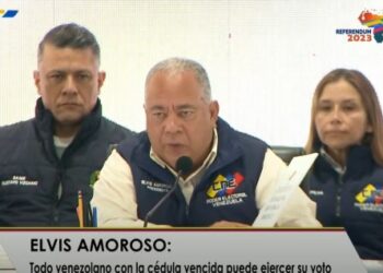 Elvis Amoroso dice que en estados indígenas hay “tremendas colas” de votantes este #3Dic