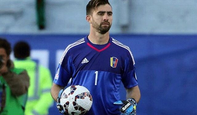 El Always Ready de Bolivia confirmó el fichaje del arquero venezolano Alain Baroja